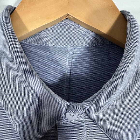 Lululemon Lightweight Long Sleeve Button Up Shirt - Picture 3 of 8